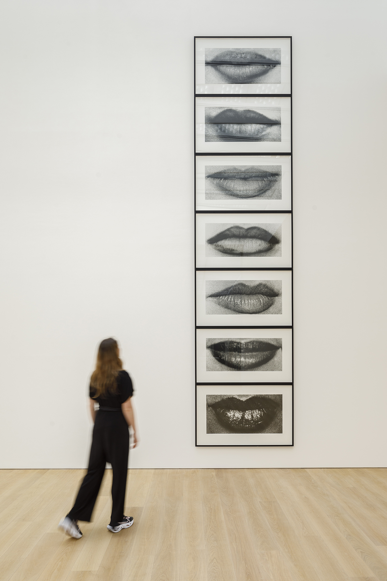 sam-samore-museum-voorlinden-tower-of-lips